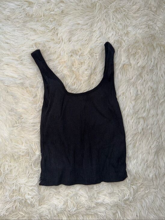stradivarius Tops - Stradivarius size XS black cropped tank top